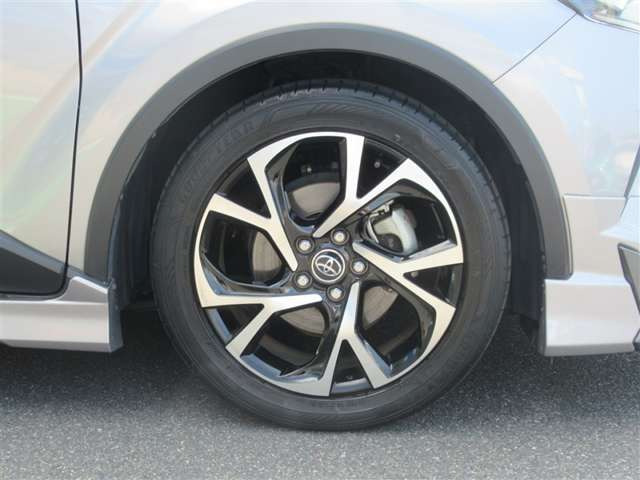 C-HRハイブリッド 1.8 G