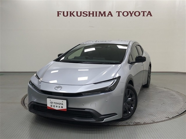 プリウス1.8 X E-Four 4WD