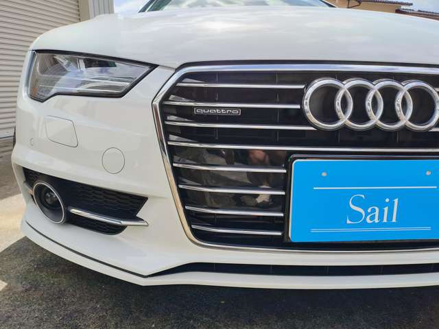 **�߂��Ō���قǁA�䂫���܂��B**�V���O���t���[���O������S line�Ȃ�ł͂̃f�B�e�[�����AA7�X�|�[�c�o�b�N�̑��݊������ۗ������܂��B�ו��ɂ܂ŏh�邱����肪�A�v���~�A�����f���ł��邱�Ƃ𕨌��܂��B