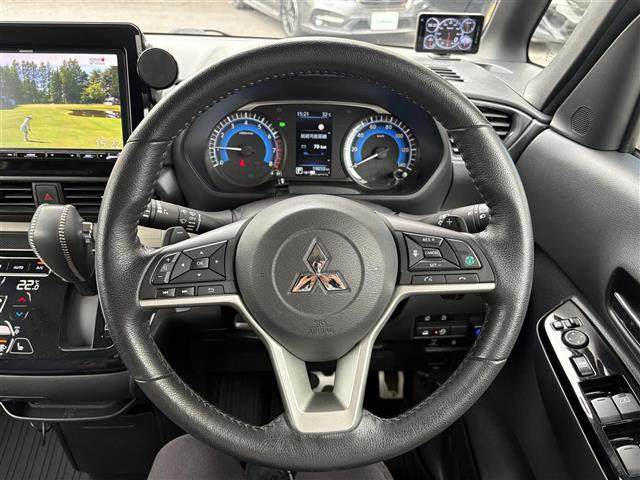 デリカミニT プレミアム 4WD