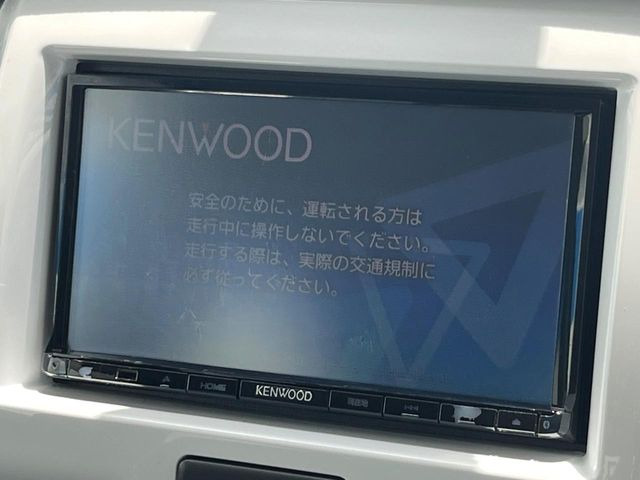 【ナビゲーション】使いやすいナビで目的地までしっかり案内してくれます。各種オーディオ再生機能も充実しており、お車の運転がさらに楽しくなります!!