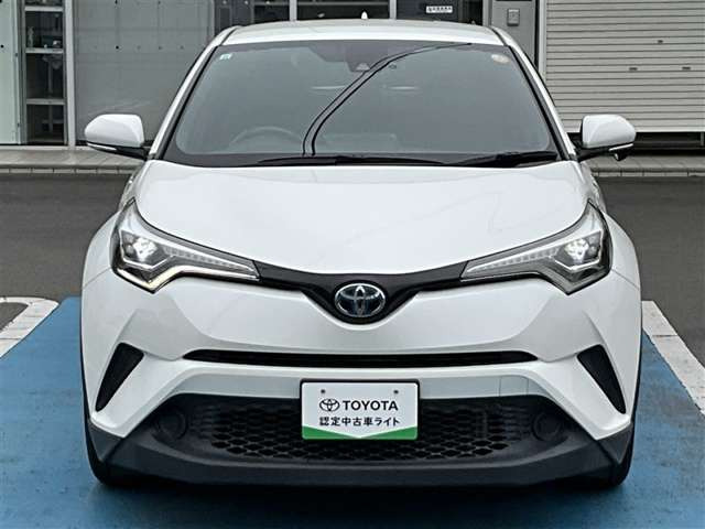C-HRハイブリッド 1.8 S LED エディション