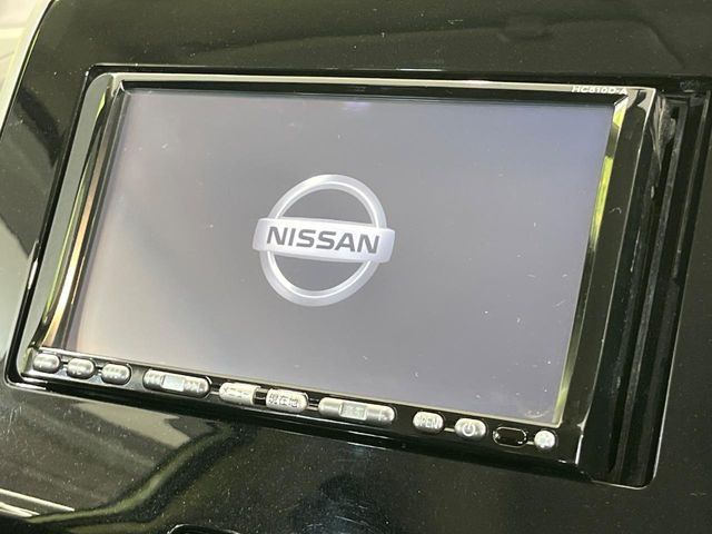 セレナ2.0 ハイウェイスター Vセレクション