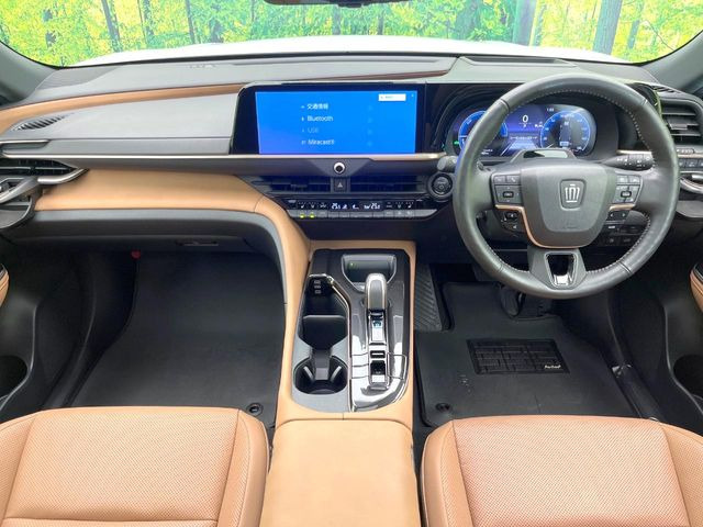 クラウンスポーツ2.5 Z E-Four 4WD