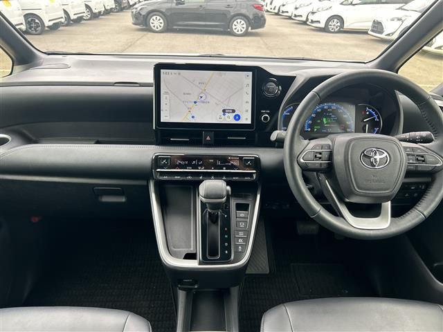 ノア1.8 ハイブリッド S-Z