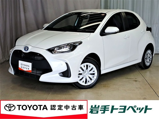 ヤリス1.5 ハイブリッド X E-Four 4WD
