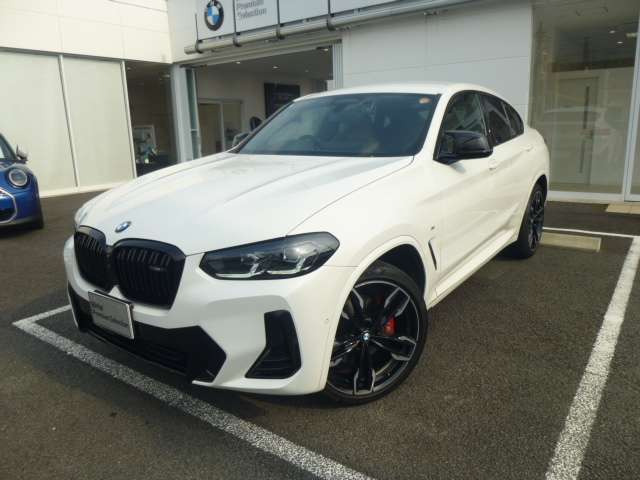 X4M40i 4WD