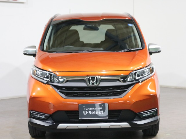 フリード1.5 ハイブリッド クロスター ホンダセンシング 4WD