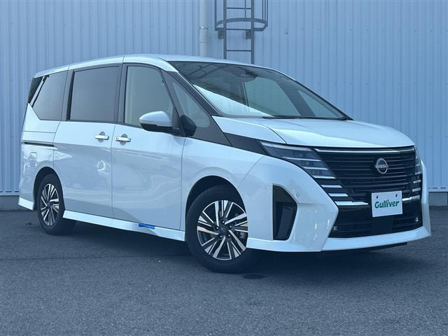 セレナ2.0 ハイウェイスターV