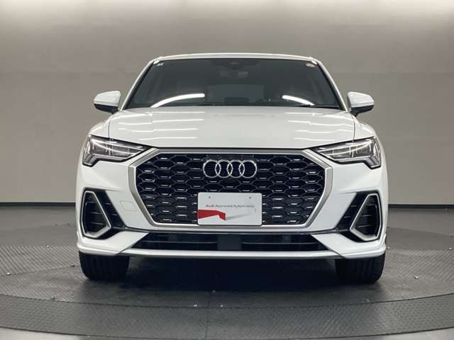 Q3