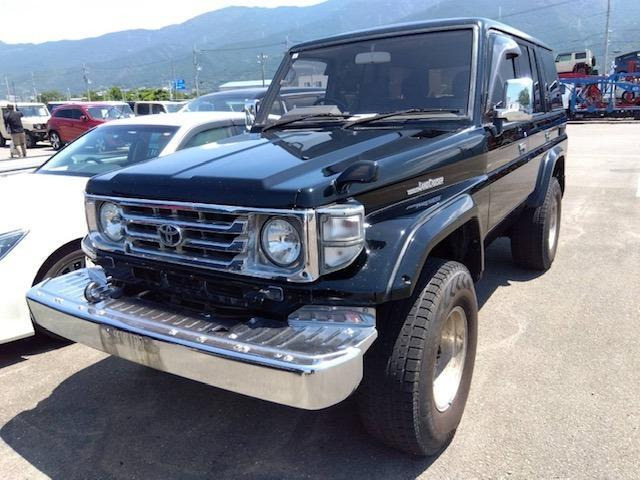ランドクルーザー704.2 ZX ディーゼル 4WD