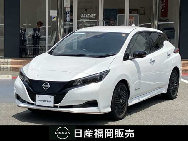 リーフX Vセレクション 90周年記念車