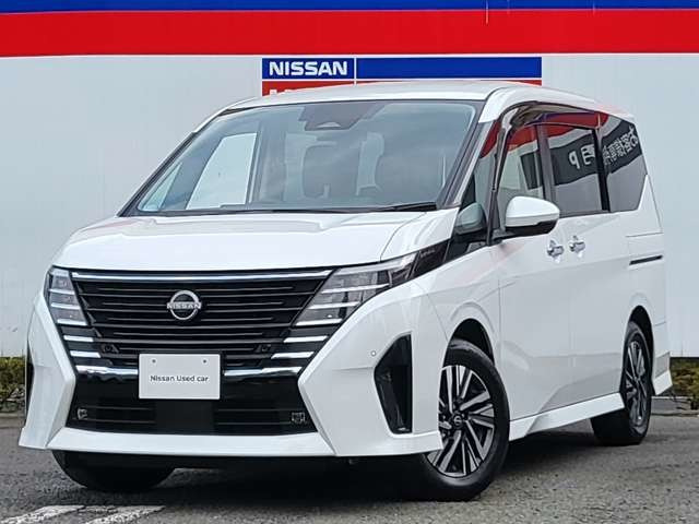 セレナ1.4 e-POWER ハイウェイスターV