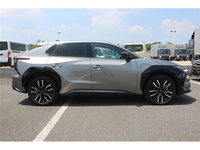 �����X�o���Ȃ����q�l�A���Ǝҗl�ւ̔̔��͂��f�肳���Ă��������܂��B�Ԍ������ԗ��̏ꍇ�́A�Ԍ����擾�������x�������z�ŕ\�����Ă���܂��B