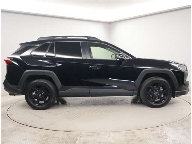 RAV42.0 アドベンチャー オフロードパッケージ 4WD