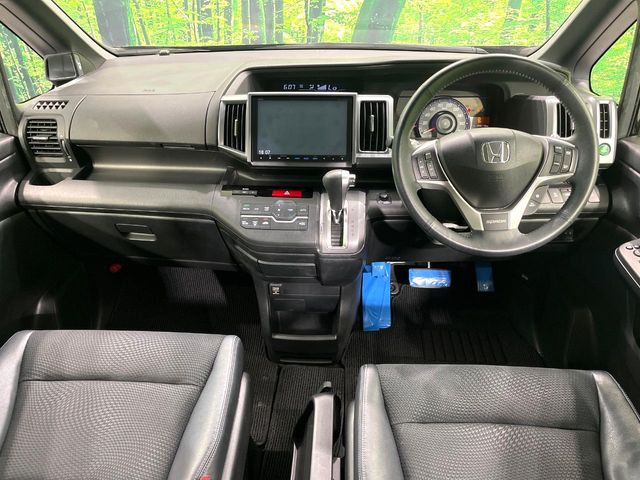 ステップワゴン2.0 スパーダ Z クールスピリット