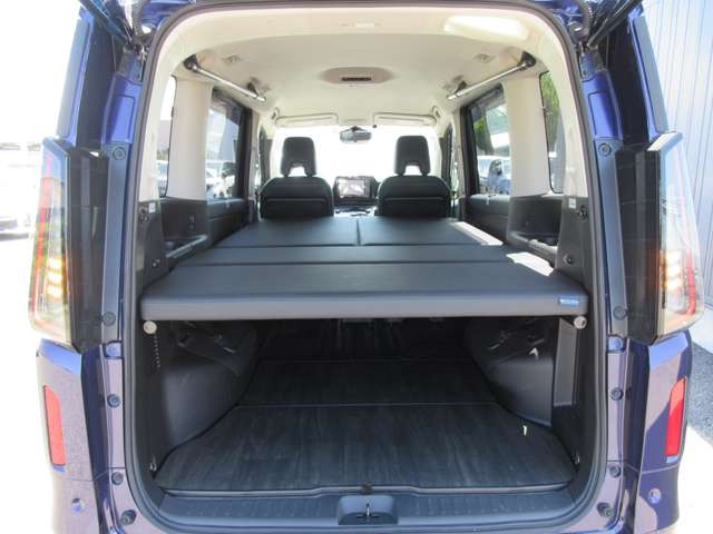 セレナ1.4 e-POWER XV マルチベッド