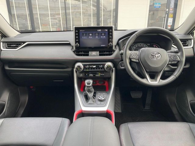 RAV42.0 アドベンチャー オフロードパッケージ 4WD