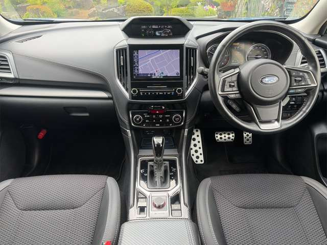 フォレスター2.0 アドバンス 4WD