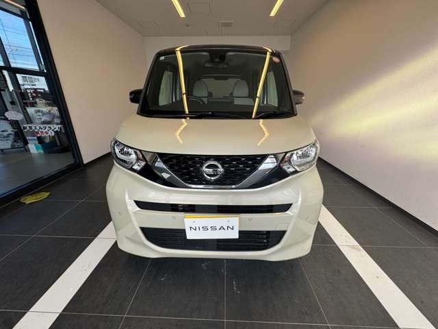 デイズルークスX 助手席スライドアップシート 4WD