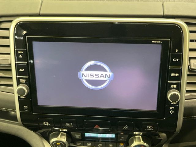 セレナ1.2 e-POWER ハイウェイスターV
