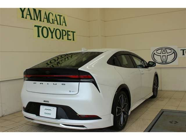プリウス2.0 Z E-Four 4WD