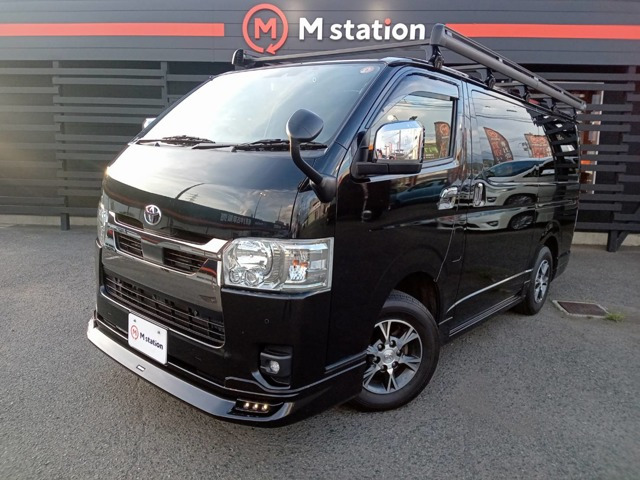 ハイエースバン