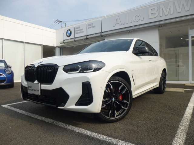 X4M40i 4WD
