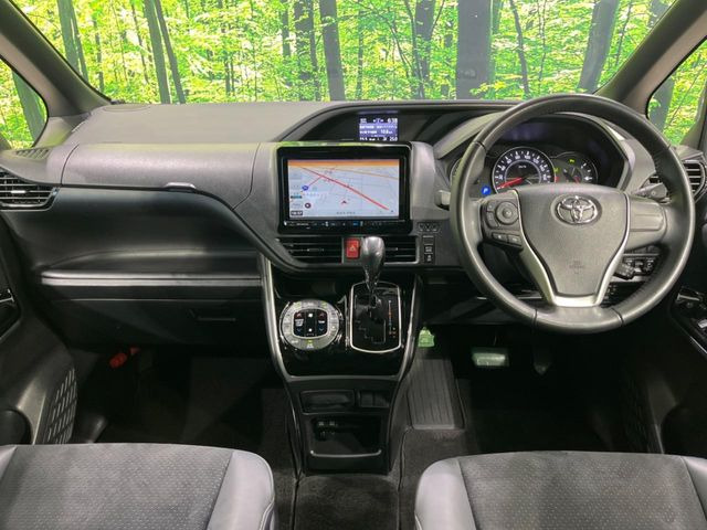 ヴォクシー2.0 ZS 煌III