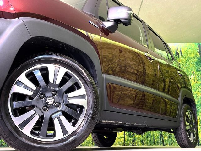 �y����16�C���`�A���~�z�C�[���z�O�ςɃ}�b�`���������A���~�z�C�[���𑕒����Ă���܂��B�e��ЊO�A���~�z�C�[����A�X�^�b�h���X�^�C�����戵�����Ă���܂��B���񂲑��k����������