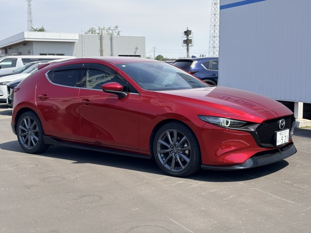 MAZDA3ファストバック1.8 XD プロアクティブ ツーリング セレクション 4WD