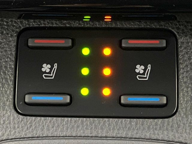 �y�V�[�g�q�[�^�[�z�������ɏd�󂷂�V�[�g�q�[�^�[!�G�A�R����葁�����܂��Ă����̂Ŋ�����̐l�����S�ł��ˁ�G�A�R���̉����͊������邩����A�Ƃ������ɂ����������߂ł��B