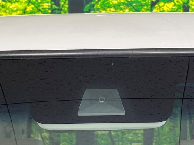 N-BOXL