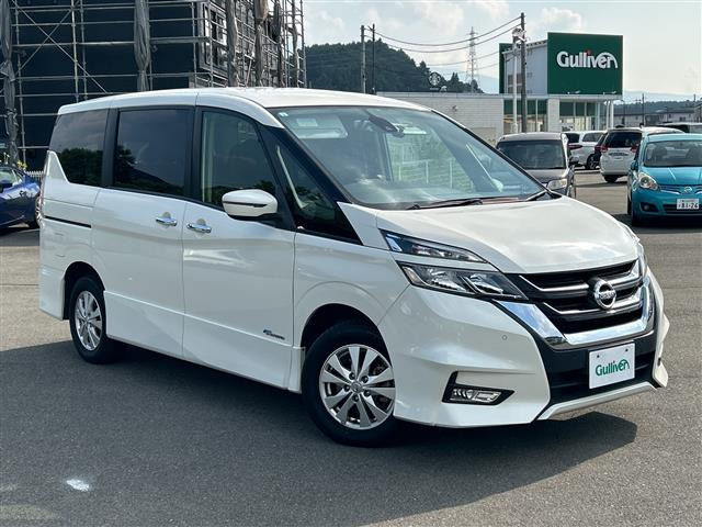 セレナ2.0 ハイウェイスター 4WD