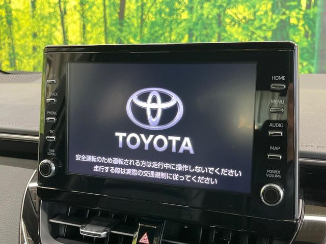 カローラ1.8 ハイブリッド W×B