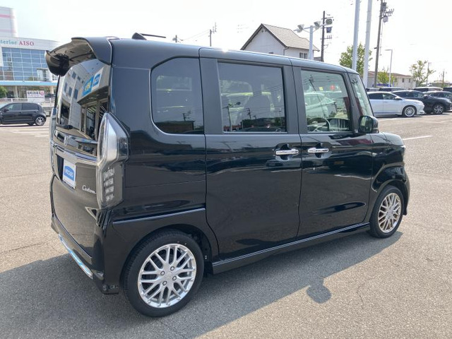 N-BOXカスタムL ターボ