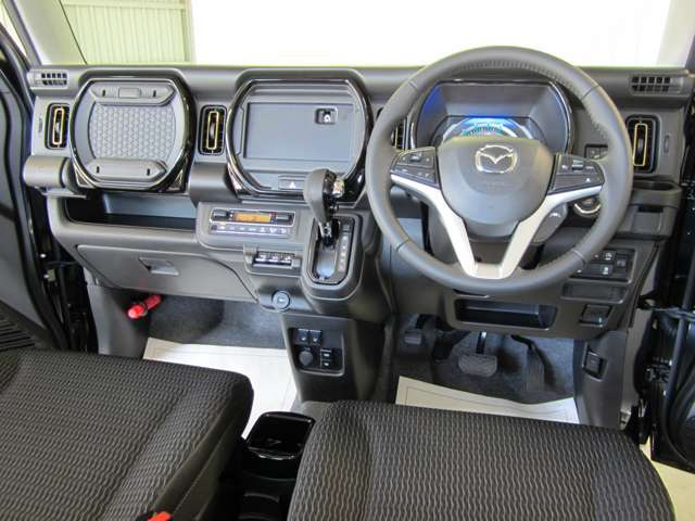 フレアクロスオーバーXS 4WD