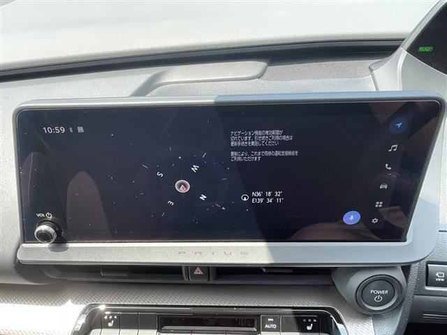 プリウス1.8 U E-Four 4WD