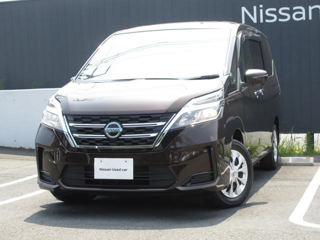 セレナ2.0 XV