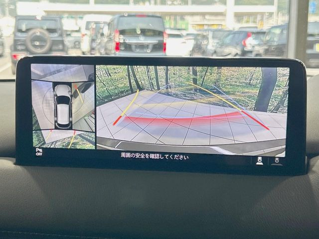 【360&deg;ビューモニター】専用のカメラにより、上から見下ろしたような視点で360度クルマの周囲を確認することができます☆死角部分も確認しやすく、狭い場所での切り返しや駐車もスムーズに行えます。