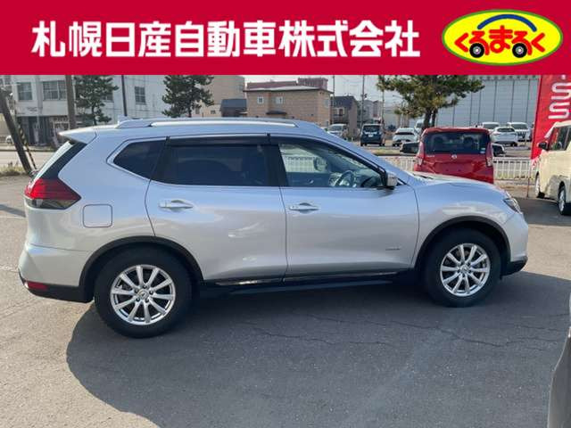 エクストレイル2.0 20Xi ハイブリッド 4WD