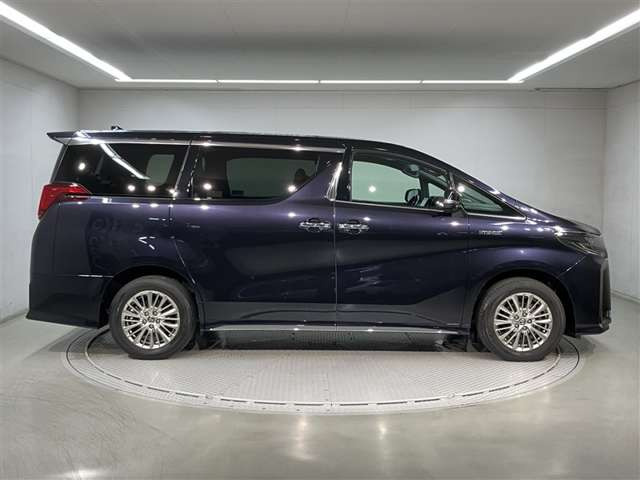 アルファードハイブリッド 2.5 S タイプゴールド E-Four 4WD