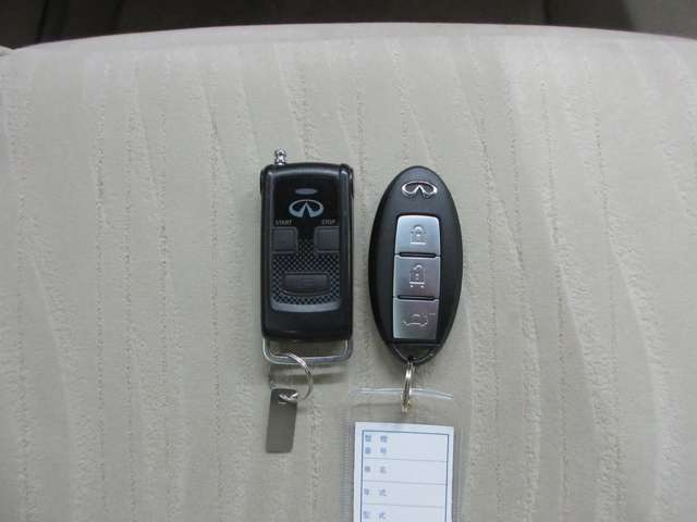 フーガ3.7 370GT FOUR 4WD