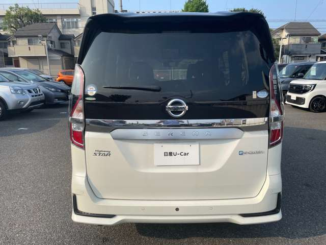 セレナ1.2 e-POWER ハイウェイスターV