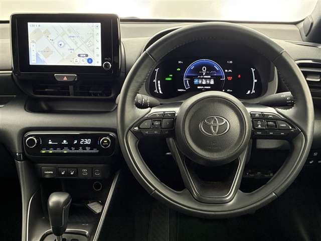 ヤリス1.5 ハイブリッド Z E-Four 4WD