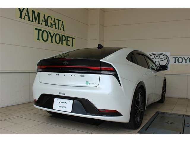プリウス2.0 Z E-Four 4WD