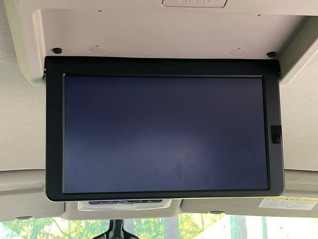 セレナ1.2 e-POWER ハイウェイスターV