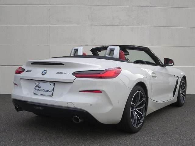 Z4sドライブ 20i スポーツ