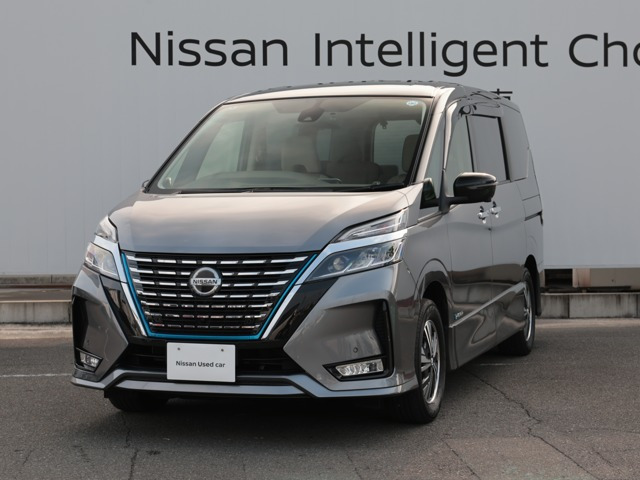 セレナ1.2 e-POWER ハイウェイスターV