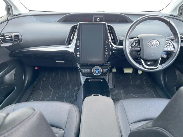プリウスPHV1.8 S ナビパッケージ セーフティ プラス